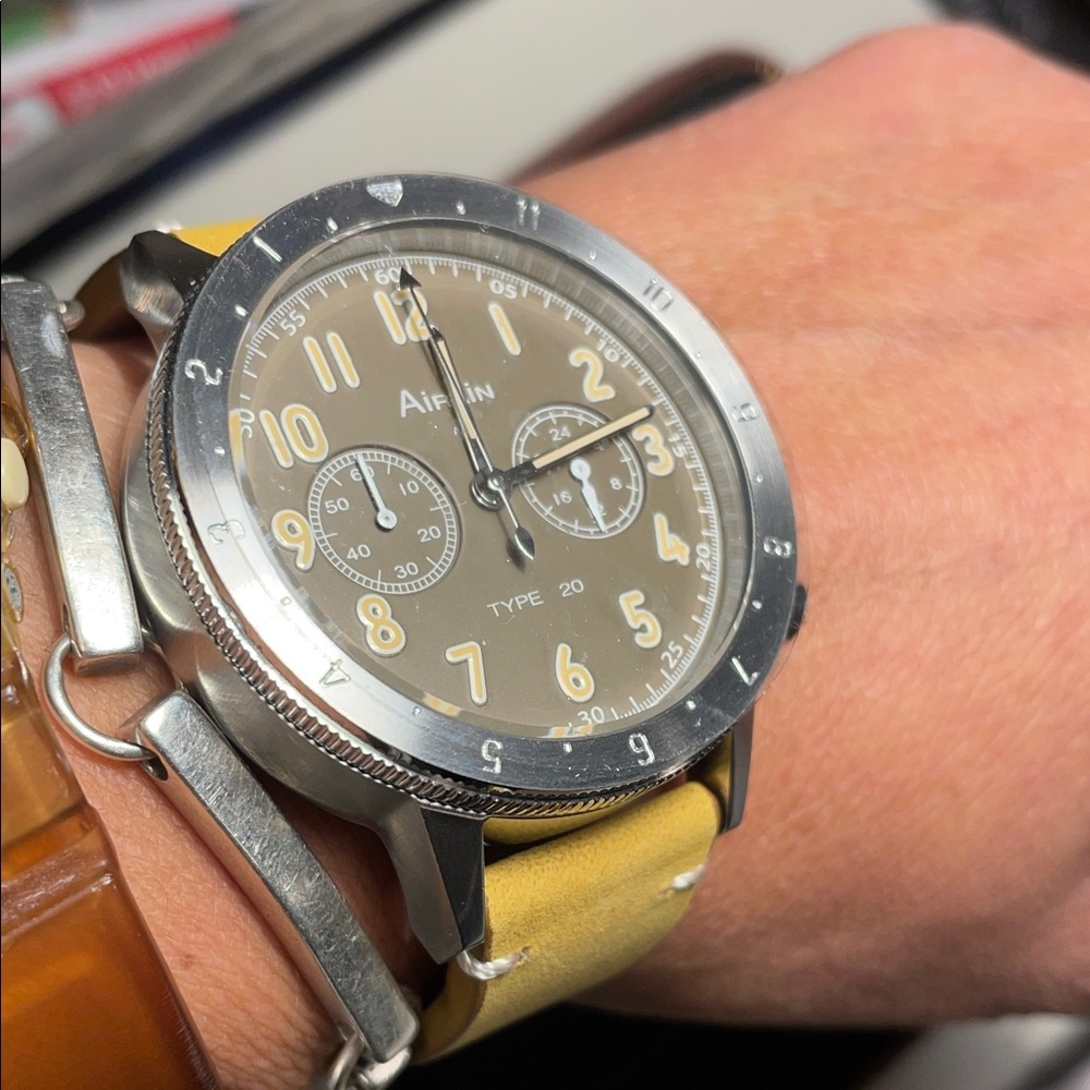 ARIAN Men's Watch - Picture 7 of 14